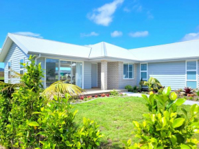 Hosts on the Coast - Bright New Delight on Kupe